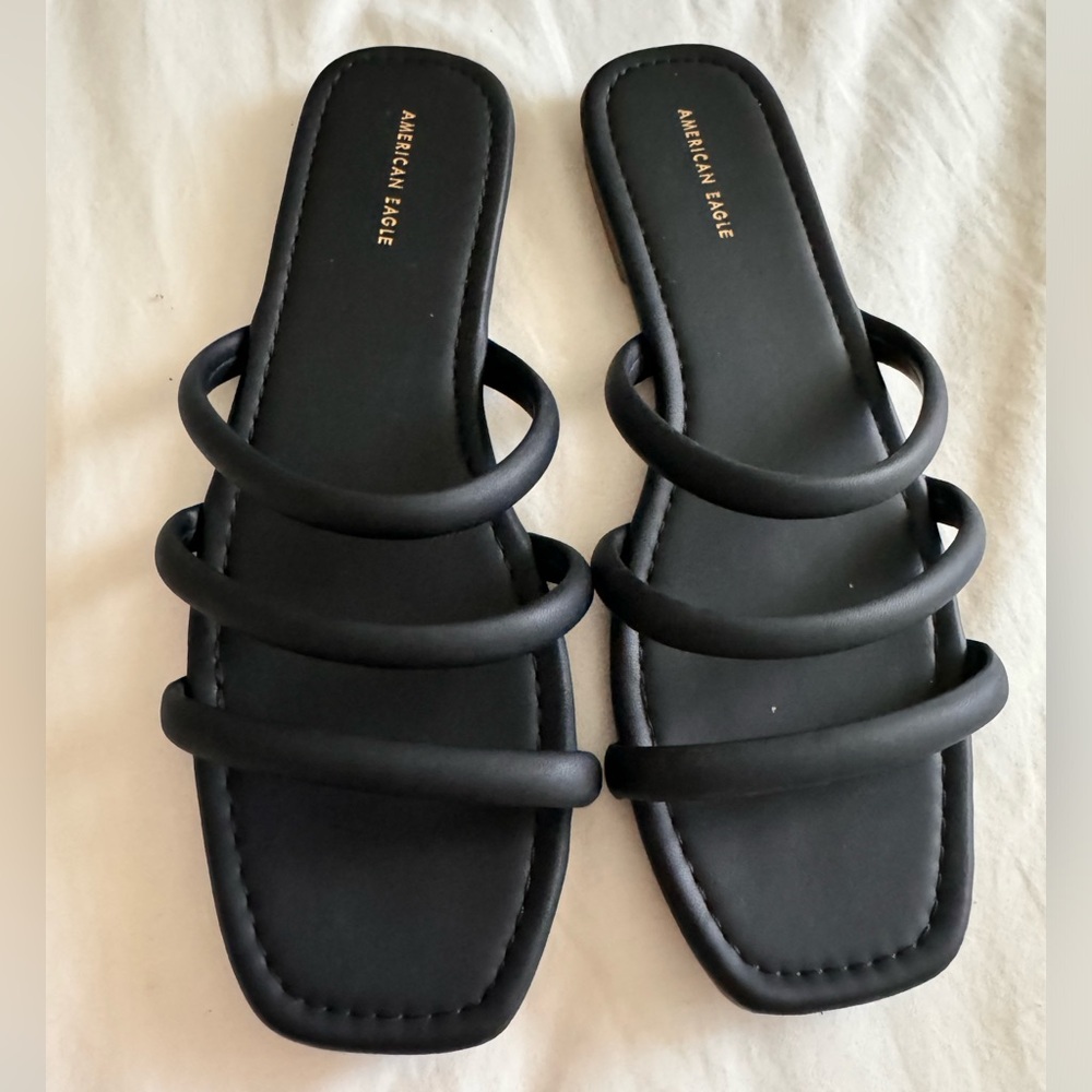 Black flat sandals